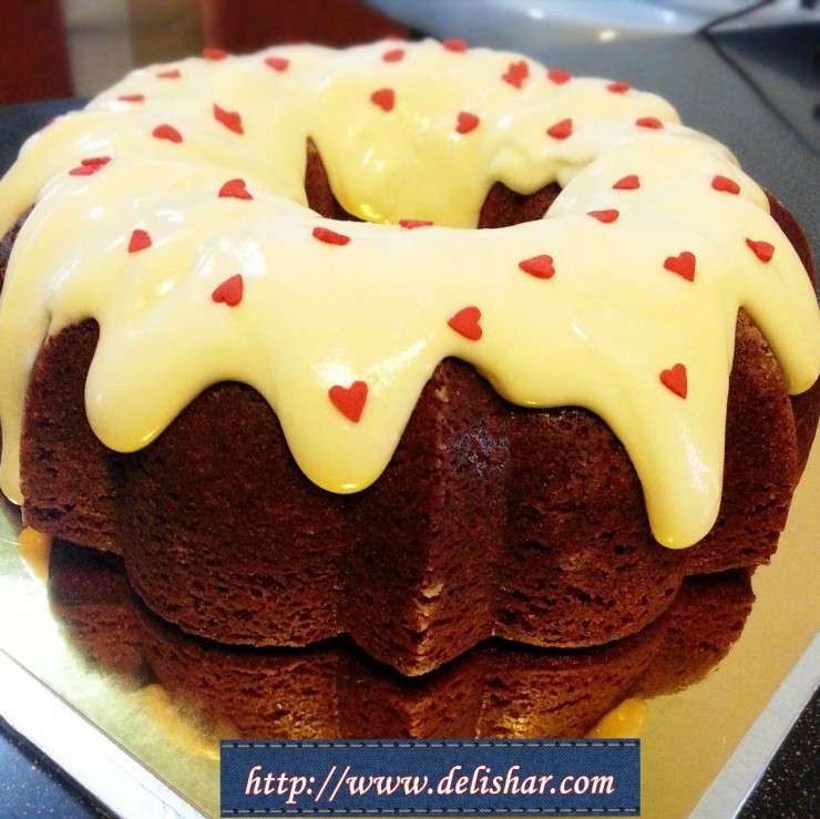 red velvet bundt cake 2