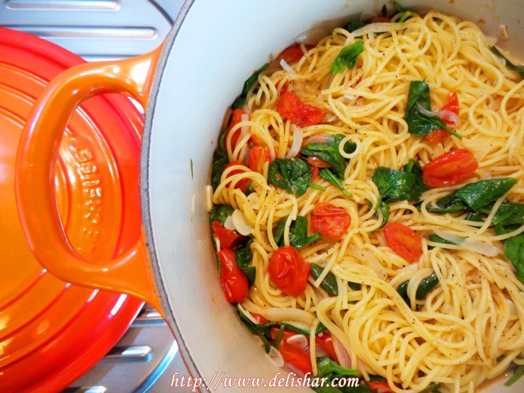 Tomato Spinach Pasta