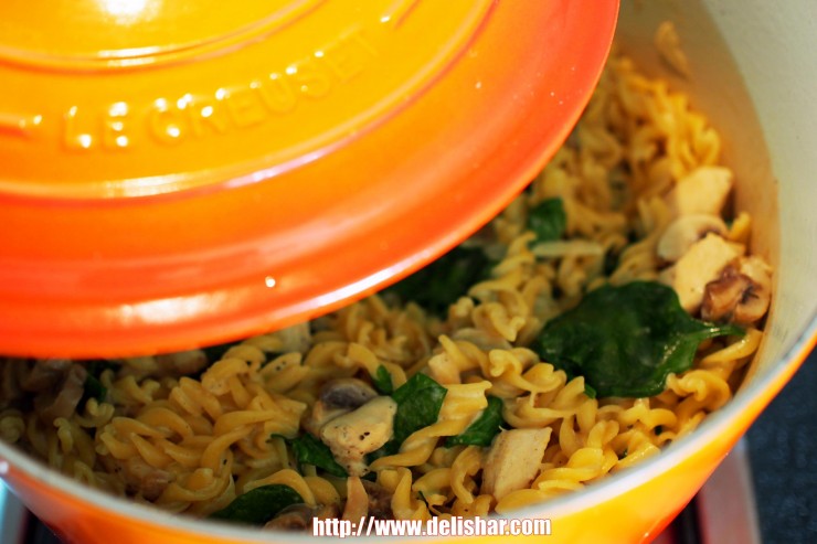 Chicken Mushroom One Pot Pasta 1