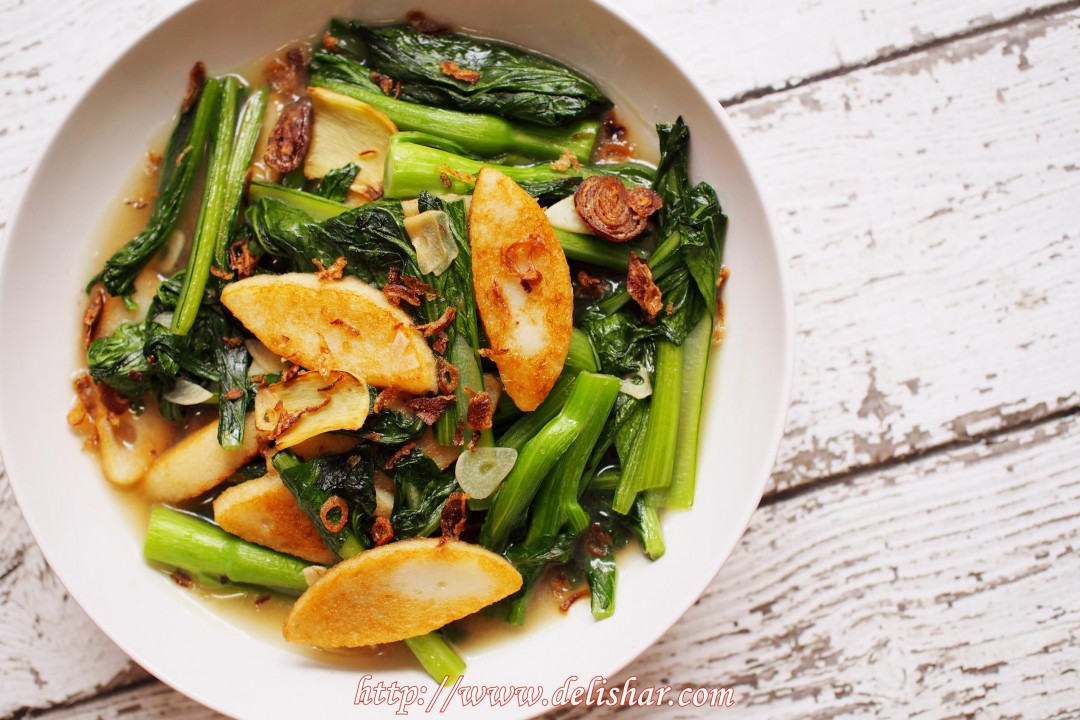 Stirfried Cai Xin with Fish Cake Delishar Singapore Cooking