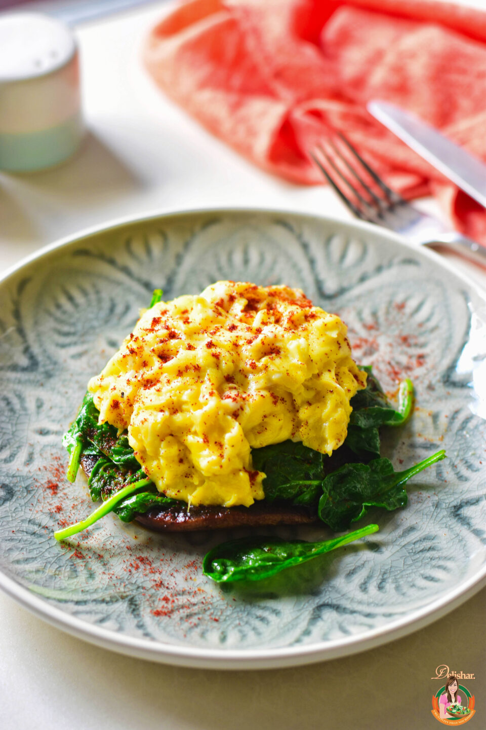 Eggs, Spinach and Mushrooms Skillet - Manila Spoon